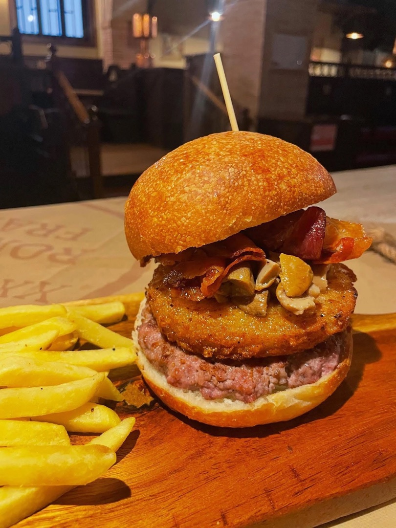 Hamburger & Panini — Officina Gambrinus